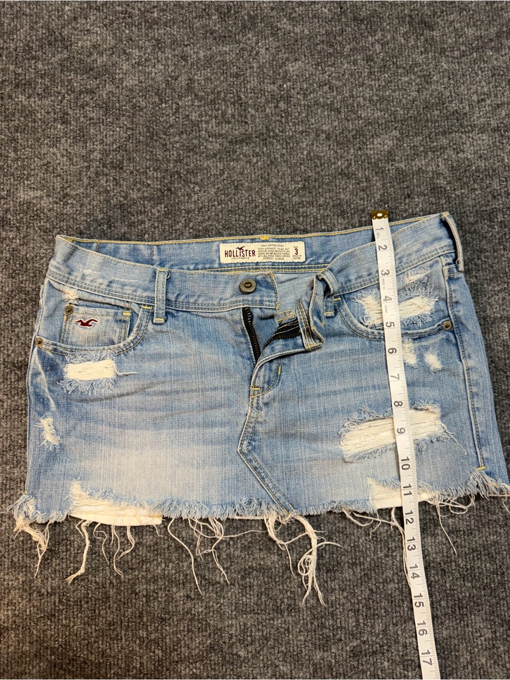 Hollister mini skirt